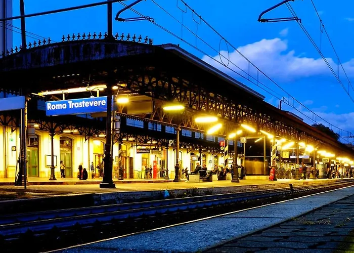 Radio Intero Moderno A Trastevere דירה